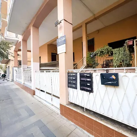 Brain Living Guest house 3*